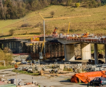 Priebeh výstavby mosta
